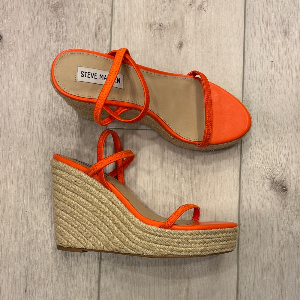 Steve Madden Bright Orange Espadrille Wedges - Picture 7 of 7
